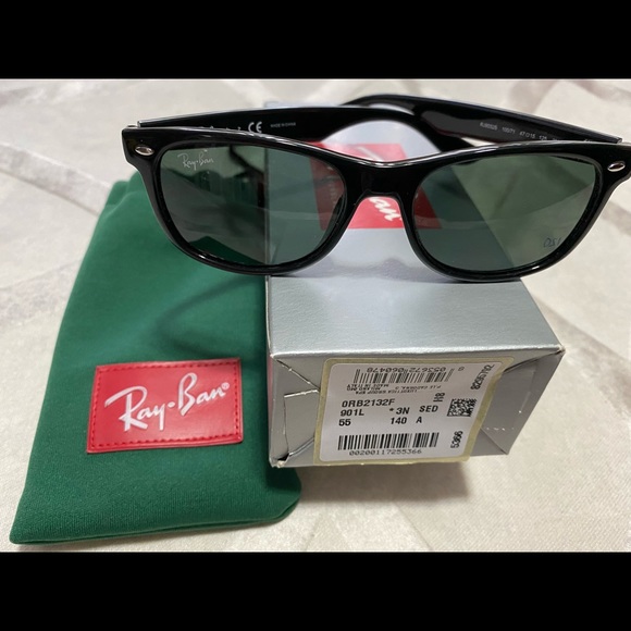 COMBO PACK - Sunglasses - Ray-Ban wayfarer/ Dress Shoes - Picture 3 of 11